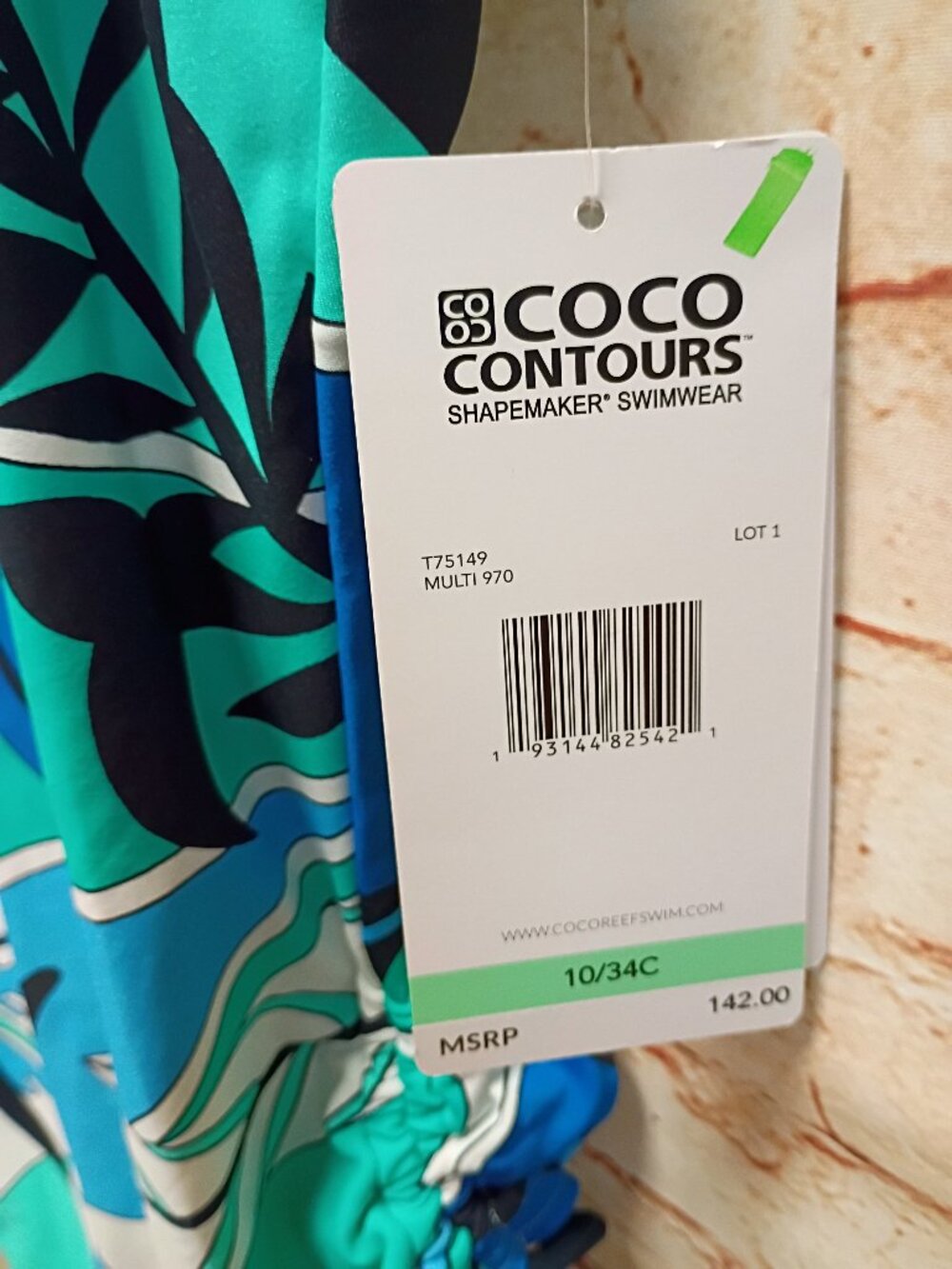 NWT Coco Reef Stellar Printed One-Piece Swimsuit w/Drawstring Side Size 10/34C - Picture 8 of 8